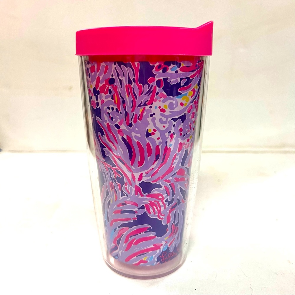 Lilly Pulitzer Insulated Tumbler with lid